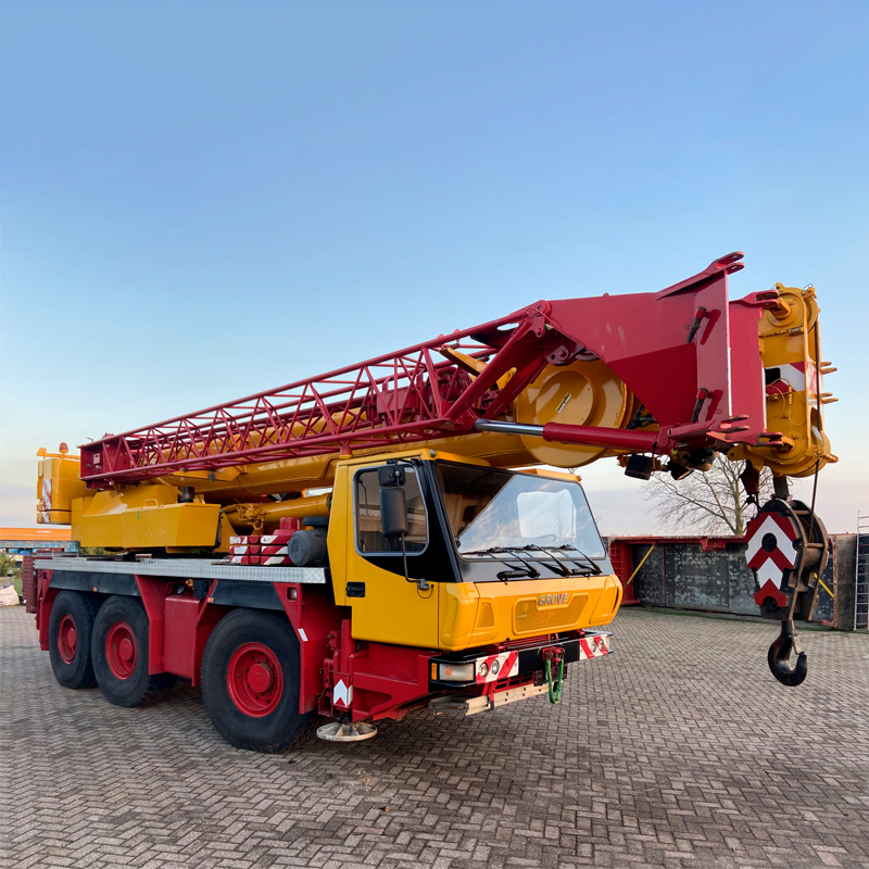 Grúa AT GROVE GMK3050 - Image 2