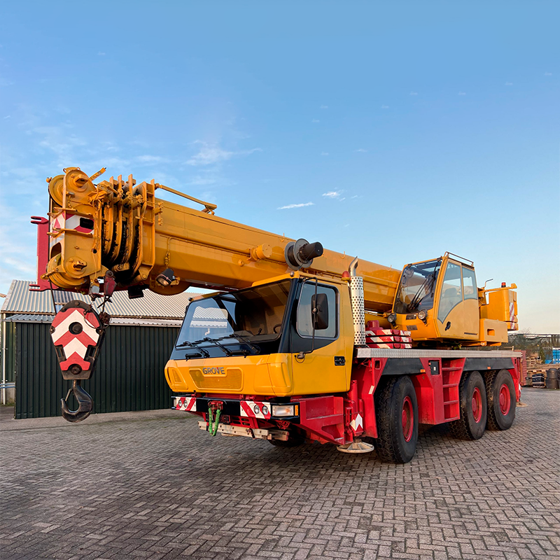 Grúa AT GROVE GMK3050 - Image 3