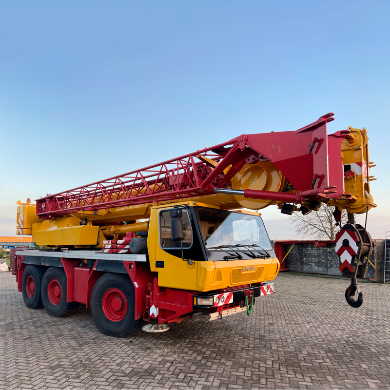 Grúa AT GROVE GMK3050 - Image 4